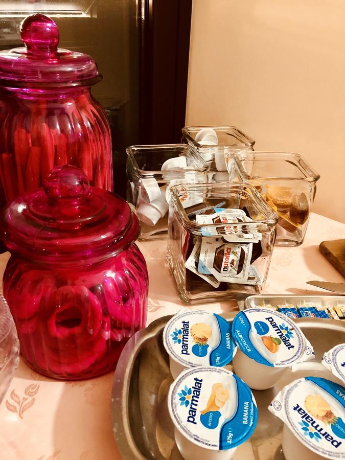 Palazzo Sciacca Bed & Breakfast Пати Екстериор снимка